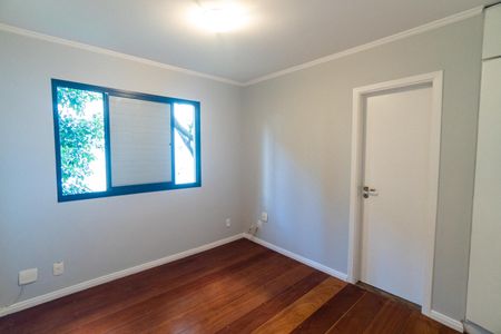 Apartamento à venda com 63m², 2 quartos e 2 vagas Apartamento à venda com 63m², 2 quartos e 2 vagasSuíte