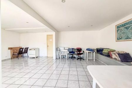 Apartamento à venda com 63m², 2 quartos e 2 vagas Apartamento à venda com 63m², 2 quartos e 2 vagasÁrea comum - Salão de festas