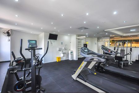 Apartamento à venda com 68m², 3 quartos e 2 vagasAcademia