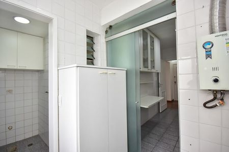 Apartamento à venda com 68m², 3 quartos e 2 vagasÁrea de Serviço