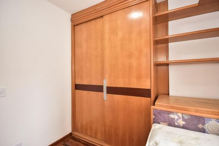 Apartamento à venda com 68m², 3 quartos e 2 vagasQuarto 3