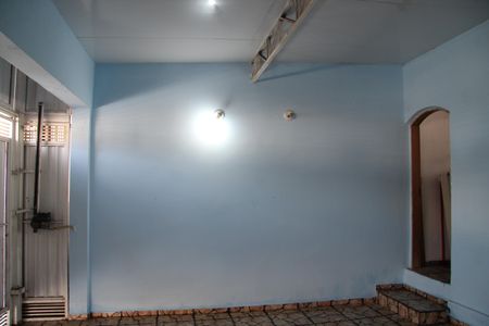 Casa à venda com 157m², 3 quartos e 2 vagasGaragem