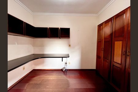 Apartamento para alugar com 84m², 3 quartos e 2 vagas Apartamento para alugar com 84m², 3 quartos e 2 vagasQuarto 1