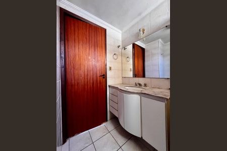 Apartamento para alugar com 84m², 3 quartos e 2 vagas Apartamento para alugar com 84m², 3 quartos e 2 vagasBanheiro da Suíte 3