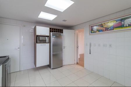 Apartamento à venda com 143m², 3 quartos e 2 vagas Apartamento à venda com 143m², 3 quartos e 2 vagasFoto 16
