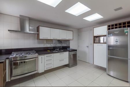 Apartamento à venda com 143m², 3 quartos e 2 vagas Apartamento à venda com 143m², 3 quartos e 2 vagasFoto 15