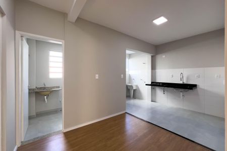 Apartamento à venda com 78m², 2 quartos e sem vaga Apartamento à venda com 78m², 2 quartos e sem vagaCozinha