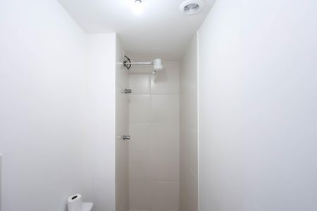 Apartamento para alugar com 28m², 2 quartos e sem vaga Apartamento para alugar com 28m², 2 quartos e sem vagaBanheiro