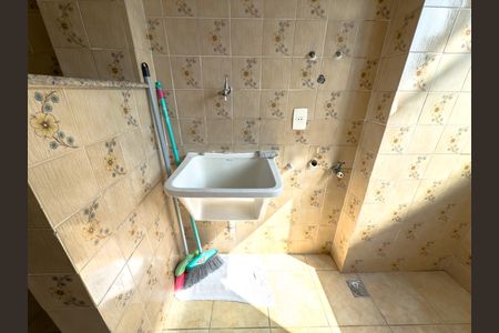 Apartamento à venda com 72m², 2 quartos e 1 vaga Apartamento à venda com 72m², 2 quartos e 1 vagaÁrea de Serviço