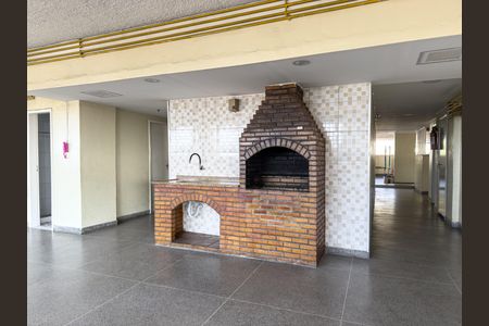 Apartamento à venda com 72m², 2 quartos e 1 vaga Apartamento à venda com 72m², 2 quartos e 1 vagaÁrea comum - Churrasqueira