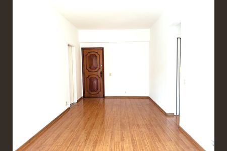 Apartamento à venda com 72m², 2 quartos e 1 vaga Apartamento à venda com 72m², 2 quartos e 1 vagaSala