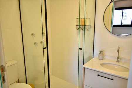 Studio à venda com 27m², 0 quarto e sem vaga Studio à venda com 27m², 0 quarto e sem vagaBanheiro Social