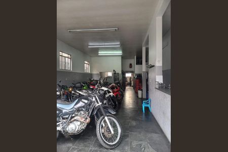 Casa à venda com 326m², 3 quartos e 3 vagas Casa à venda com 326m², 3 quartos e 3 vagasFoto 26