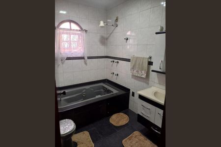 Casa à venda com 326m², 3 quartos e 3 vagas Casa à venda com 326m², 3 quartos e 3 vagasFoto 21