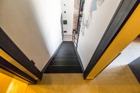 Apartamento à venda com 82m², 1 quarto e 2 vagasEscada