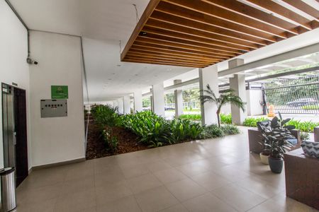 Apartamento à venda com 82m², 1 quarto e 2 vagasHall social