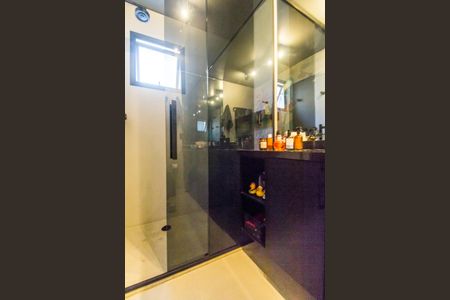 Apartamento à venda com 82m², 1 quarto e 2 vagasBanheiro da Suíte