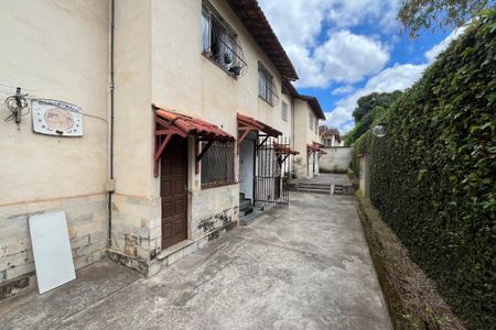 Casa de condomínio à venda com 45m², 2 quartos e 1 vagaHall de Entrada