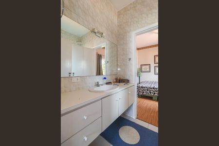 Casa para alugar com 140m², 3 quartos e 1 vaga Casa para alugar com 140m², 3 quartos e 1 vagaBanheiro da Suíte Americana