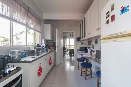 Casa para alugar com 140m², 3 quartos e 1 vaga Casa para alugar com 140m², 3 quartos e 1 vagaCozinha