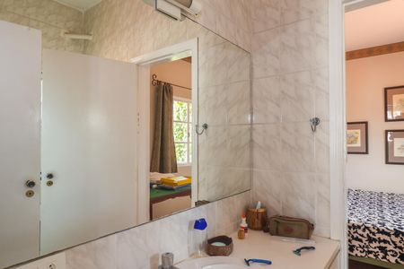 Casa para alugar com 140m², 3 quartos e 1 vaga Casa para alugar com 140m², 3 quartos e 1 vagaBanheiro da Suíte Americana