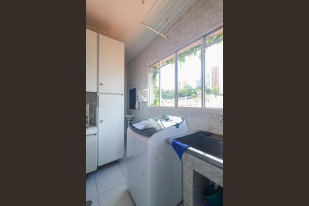 Casa para alugar com 140m², 3 quartos e 1 vaga Casa para alugar com 140m², 3 quartos e 1 vagaÁrea de Serviço