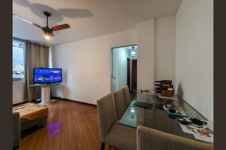 Apartamento à venda com 78m², 2 quartos e 1 vaga Apartamento à venda com 78m², 2 quartos e 1 vagaSala