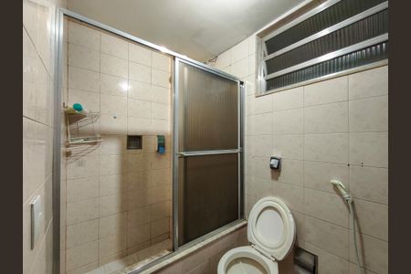 Apartamento à venda com 78m², 2 quartos e 1 vaga Apartamento à venda com 78m², 2 quartos e 1 vagaBanheiro Social