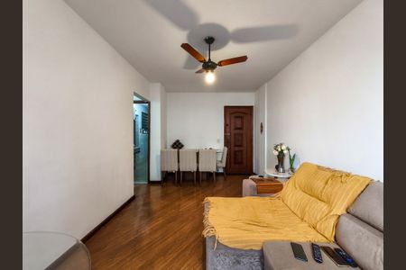 Apartamento à venda com 78m², 2 quartos e 1 vaga Apartamento à venda com 78m², 2 quartos e 1 vagaSala