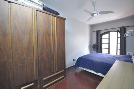 Casa à venda com 400m², 3 quartos e 1 vagaQuarto 1