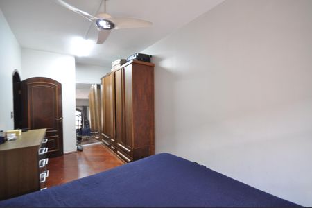 Casa à venda com 400m², 3 quartos e 1 vagaQuarto 1