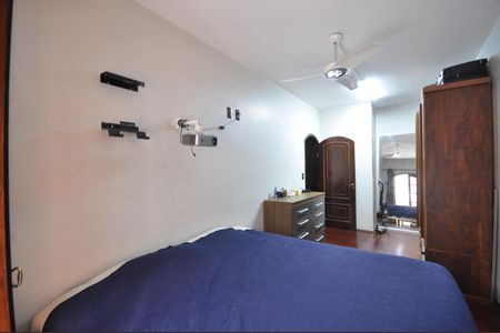 Casa à venda com 400m², 3 quartos e 1 vagaQuarto 1