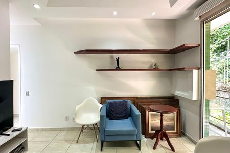 Apartamento à venda com 140m², 4 quartos e 2 vagas Apartamento à venda com 140m², 4 quartos e 2 vagasSuíte 1