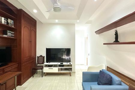 Apartamento à venda com 140m², 4 quartos e 2 vagas Apartamento à venda com 140m², 4 quartos e 2 vagasSuíte 1