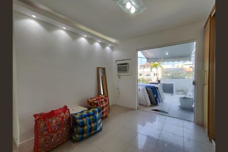 Apartamento à venda com 192m², 3 quartos e 1 vaga Apartamento à venda com 192m², 3 quartos e 1 vagaSuíte 1