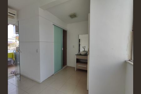 Apartamento à venda com 192m², 3 quartos e 1 vaga Apartamento à venda com 192m², 3 quartos e 1 vagaSuíte 2