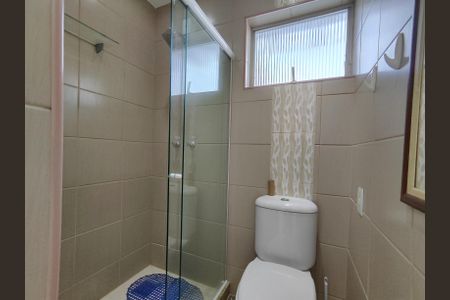 Apartamento à venda com 192m², 3 quartos e 1 vaga Apartamento à venda com 192m², 3 quartos e 1 vagaBanheiro da Suíte 2