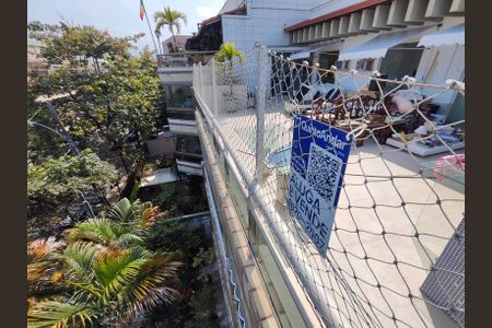 Apartamento à venda com 192m², 3 quartos e 1 vaga Apartamento à venda com 192m², 3 quartos e 1 vagaPlaquinha