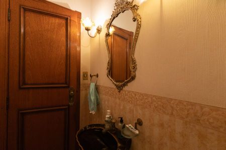 Casa à venda com 200m², 3 quartos e 3 vagasLavabo