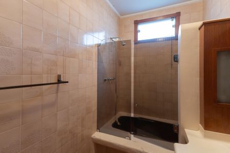 Casa à venda com 200m², 3 quartos e 3 vagasBanheiro Social