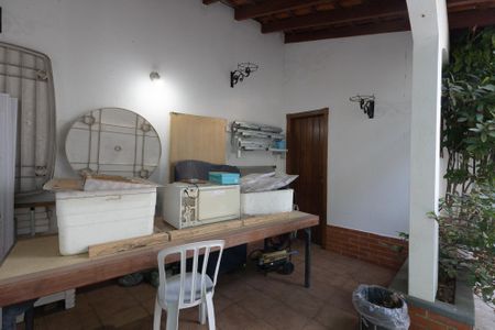 Casa à venda com 200m², 3 quartos e 3 vagasÁrea Externa