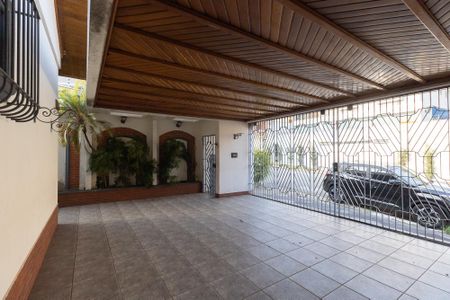 Casa à venda com 200m², 3 quartos e 3 vagasGaragem