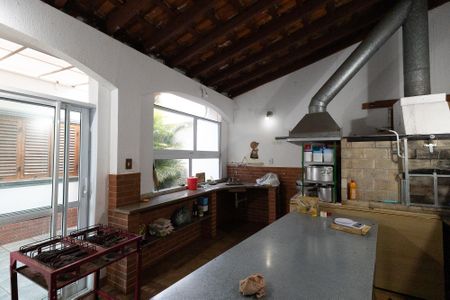 Casa à venda com 200m², 3 quartos e 3 vagasÁrea Externa