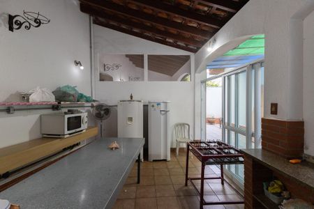 Casa à venda com 200m², 3 quartos e 3 vagasÁrea Externa