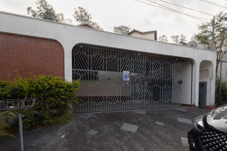Casa à venda com 200m², 3 quartos e 3 vagasFachada 