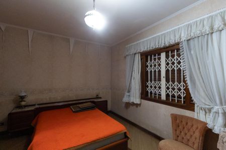 Casa à venda com 200m², 3 quartos e 3 vagasSuíte