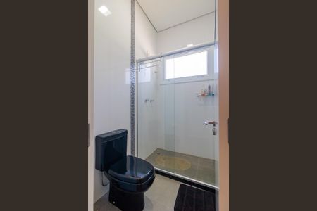 Casa à venda com 400m², 3 quartos e 3 vagas Casa à venda com 400m², 3 quartos e 3 vagasBanheiro