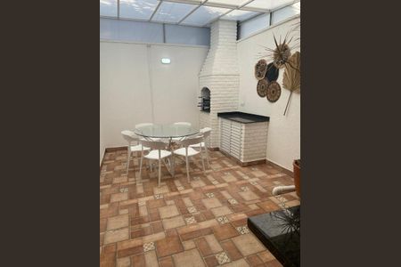 Casa à venda com 140m², 3 quartos e 2 vagas Casa à venda com 140m², 3 quartos e 2 vagasFoto 06