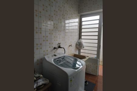 Casa à venda com 180m², 3 quartos e 4 vagas Casa à venda com 180m², 3 quartos e 4 vagasFoto 01