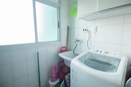 Apartamento à venda com 57m², 3 quartos e 1 vagaCozinha e Área de Serviço